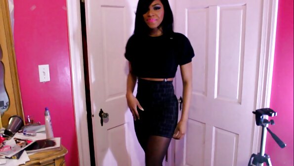 Iepazīstieties ar Madden Lotion Nipples video