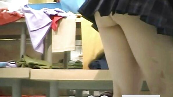 Talantīgs gailis zīdējs dod vecam čalim dziļu blowjob