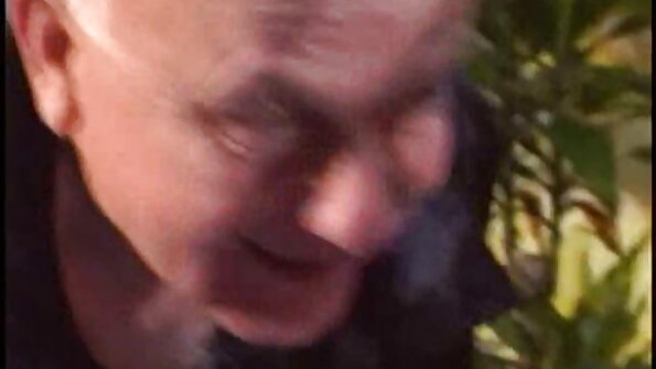 Orģija ar iereibušiem studentiem